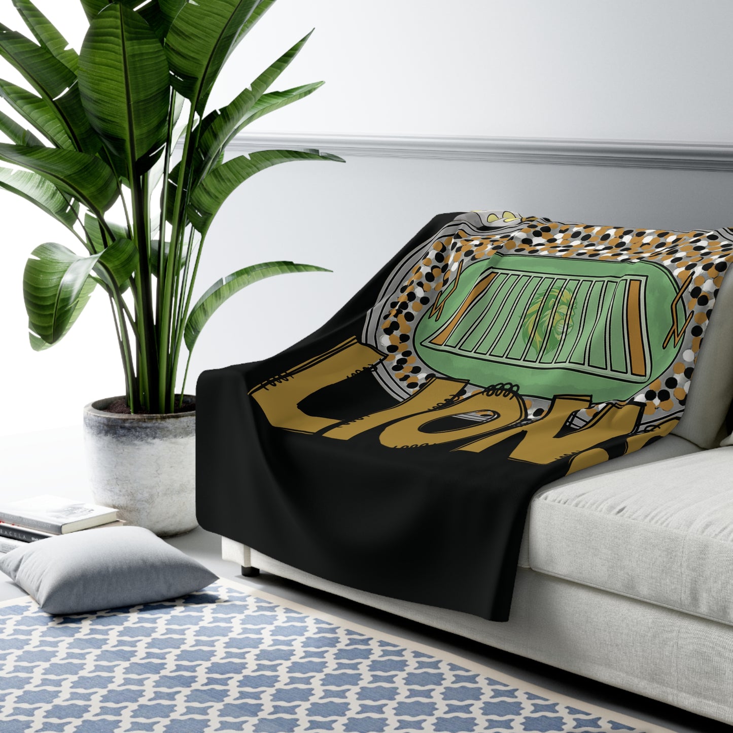 Cozy Sherpa Fleece Blanket for Football Lovers, Warm Throw for Game Nights, Unique Gift for Sports Fans, Home Decor for Tailgate