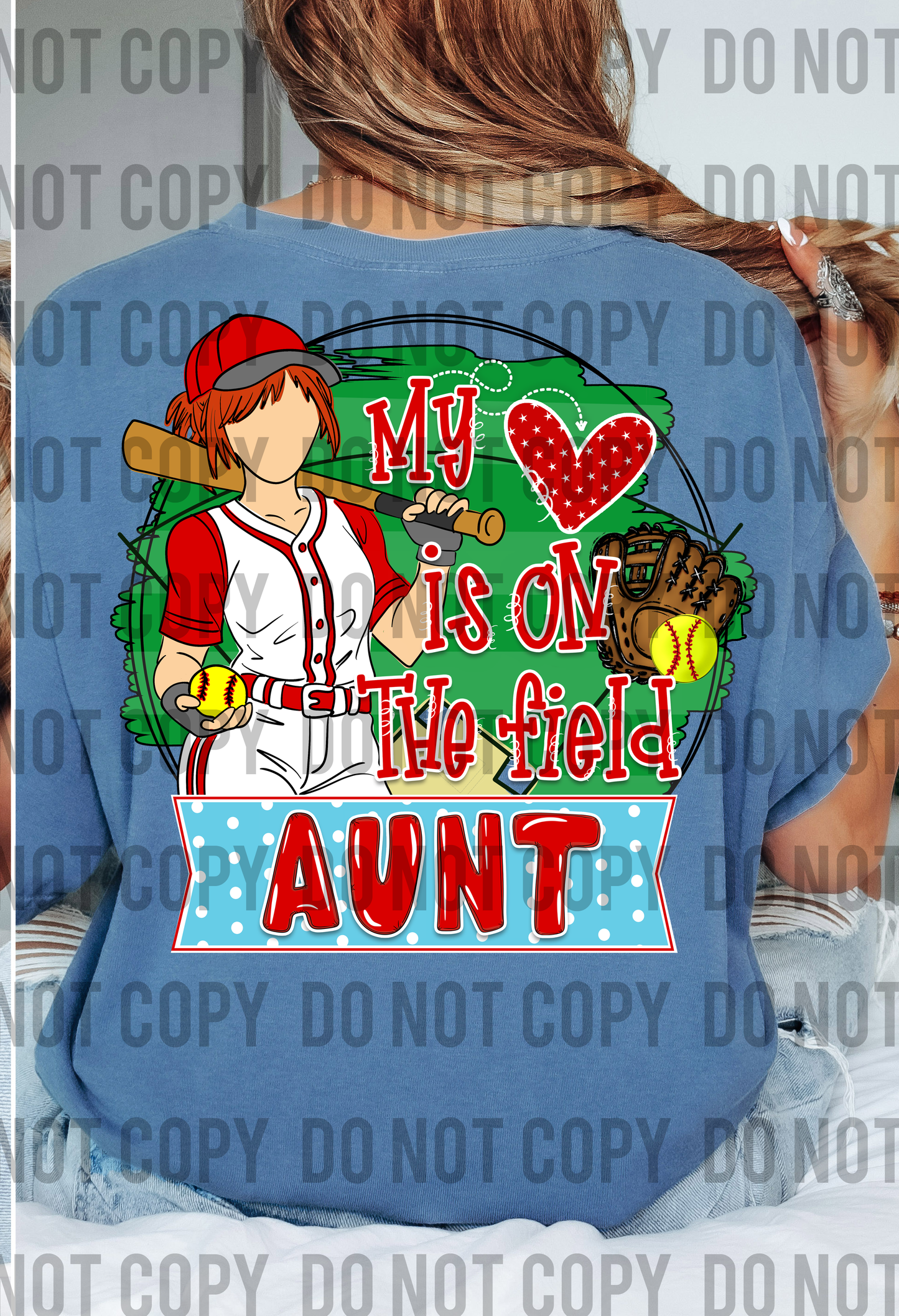 My Heart is on the Field Softball Aunt - Red Hair